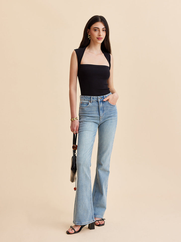 Şık Kare Yaka Ribanalı Askılı Üst ile Zahmetsiz Tarz