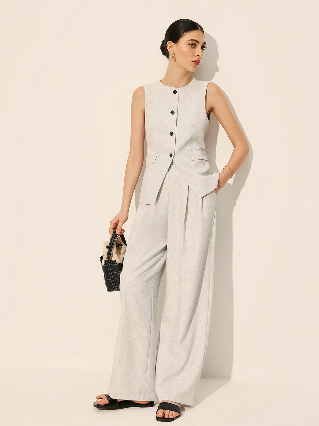 Mid Waist Pleated Wide Leg Trousers in Grey — Svelte Chic