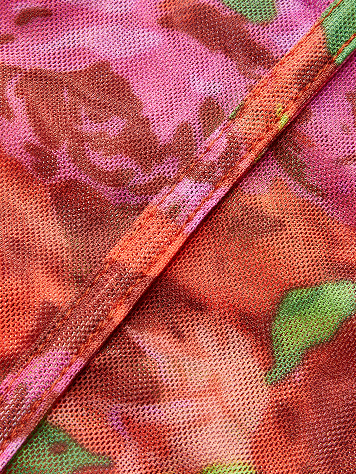 Елегантна блуза с корсет и флорални мотиви от дантела