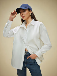 Her Duruma Uygun Şık Butonlu Gömlek