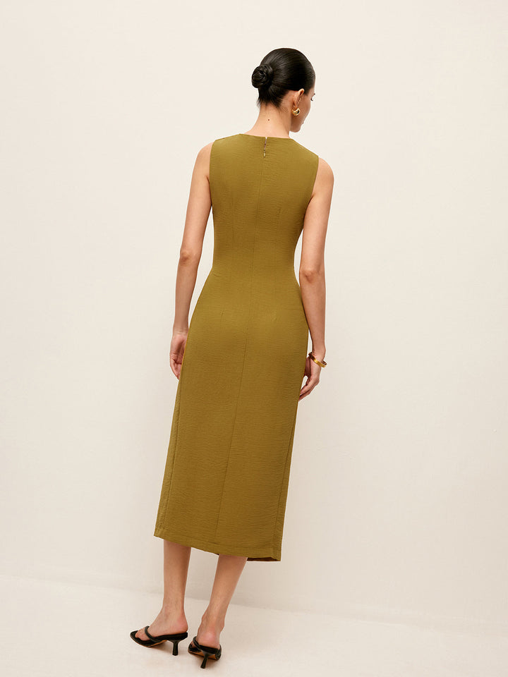 Şık Metal Detaylı Kolsuz Yarık Açık Abiye Gelinlik, Zarif Kırışık Bel ile