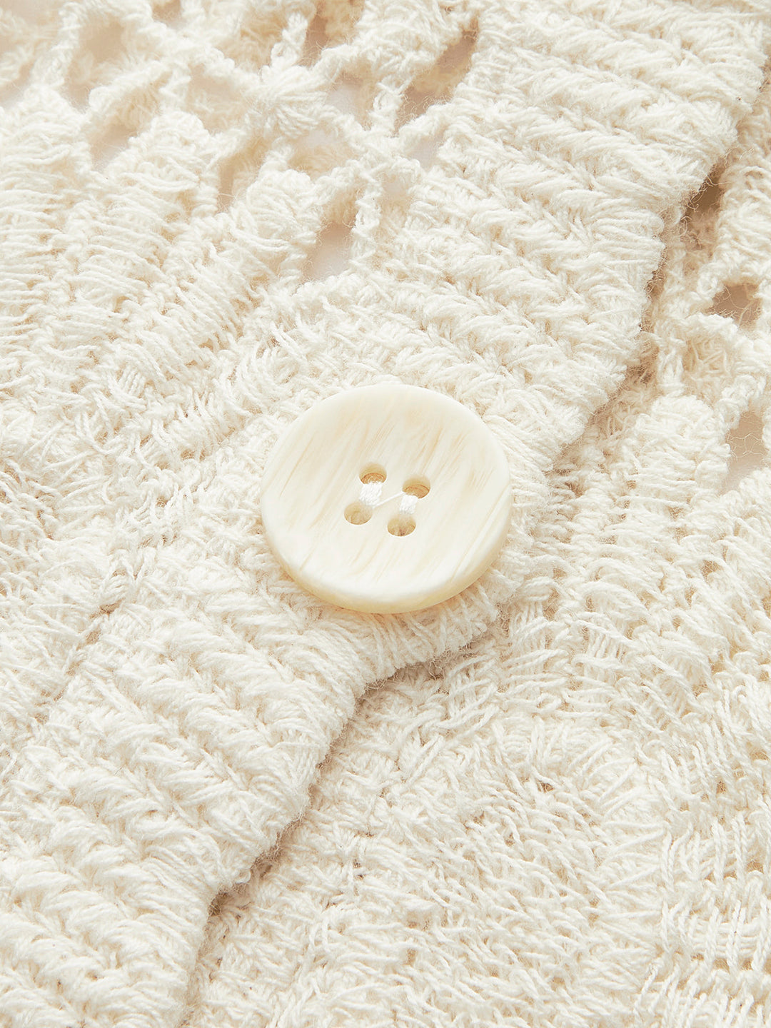 Şık Kroşe Çiçekli Düğmeli Hırka