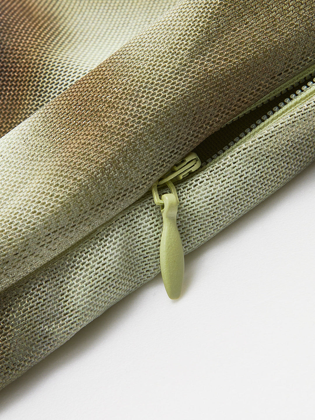 Şık Boho Tarzı File Abiye Elbise Göz Alıcı Desen ile