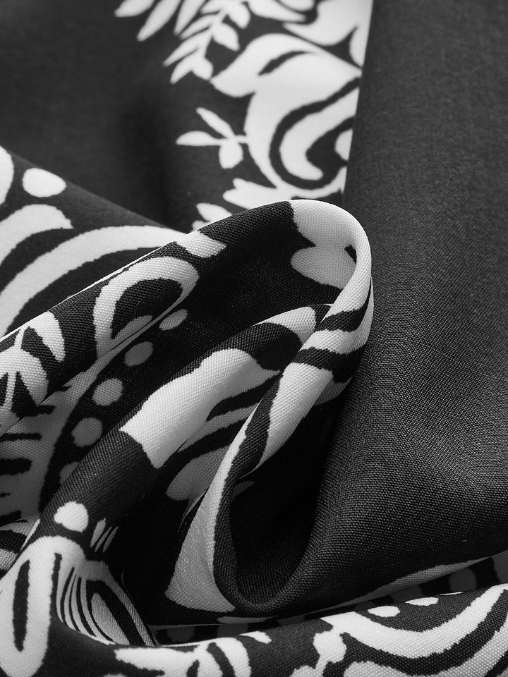 Büyüleyici Pileli Çiçek Desenli Tulum ile Zahmetsiz Şıklık