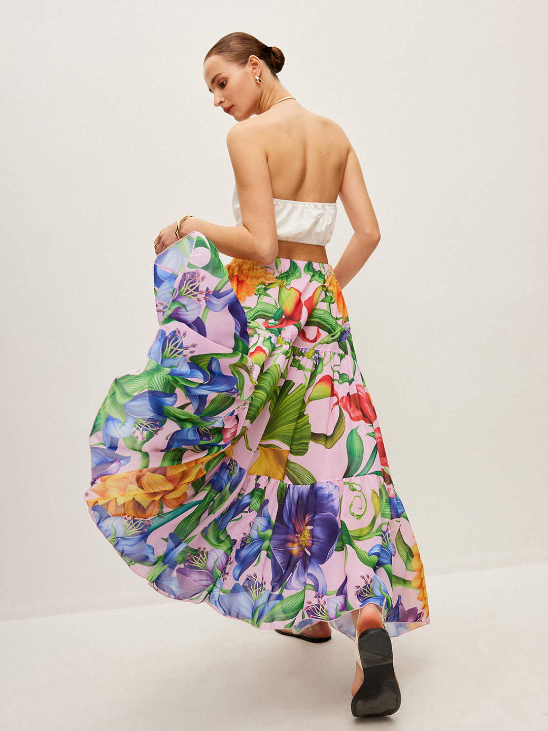 Şık Çiçek Desenli Şifon Etek Sevimli Kemer Detayı ile