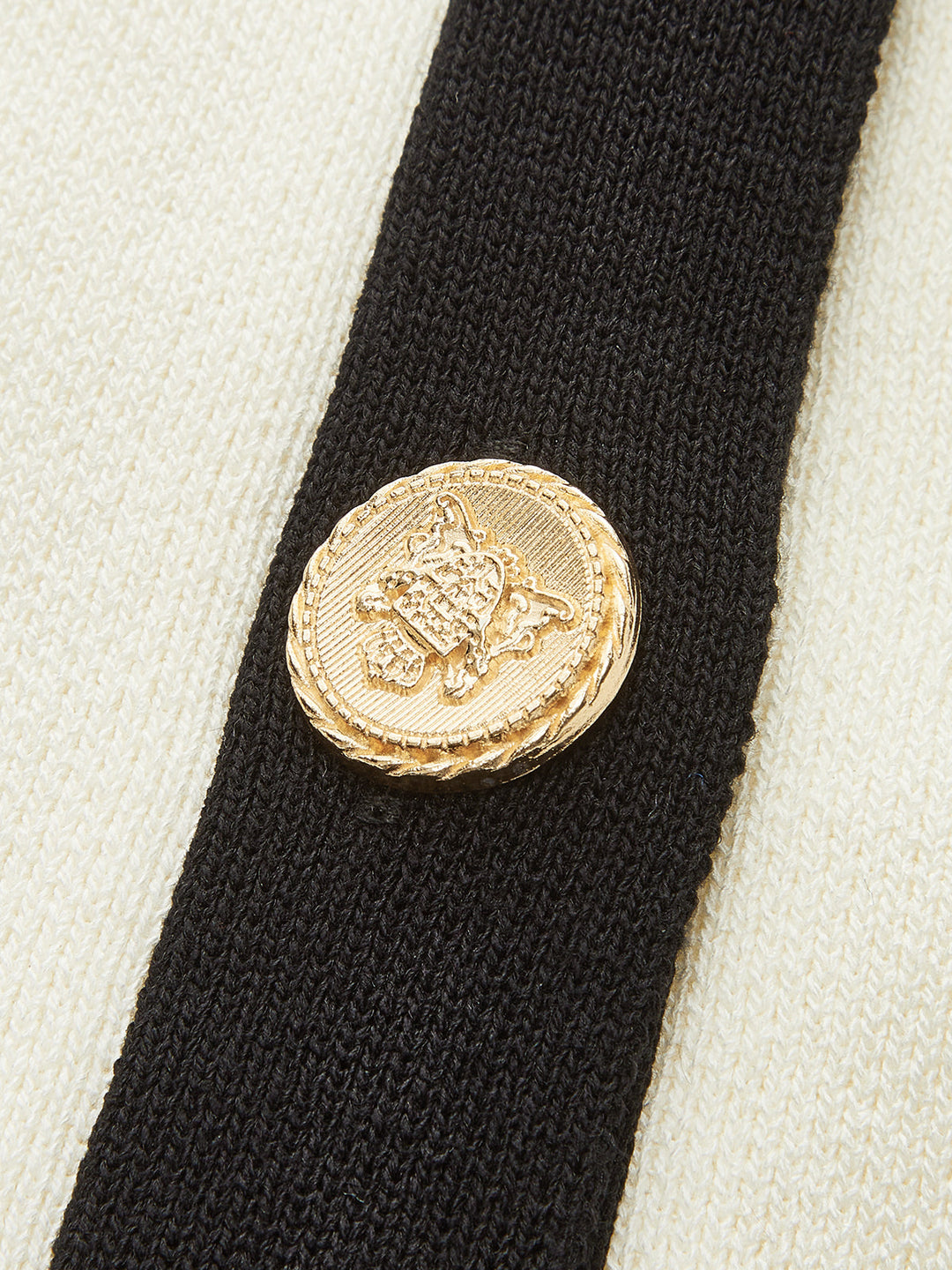 Şık Kontrast Kenar Düğme Aksesuarlı Cepli Süveter