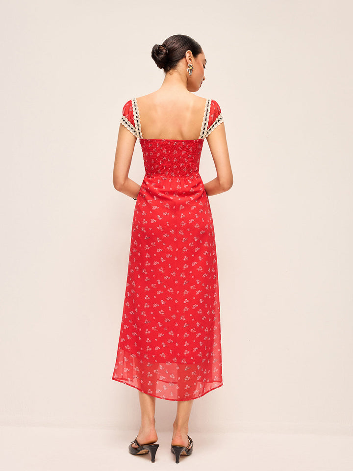 Çiçekli Sırt Bağlamalı Elbise