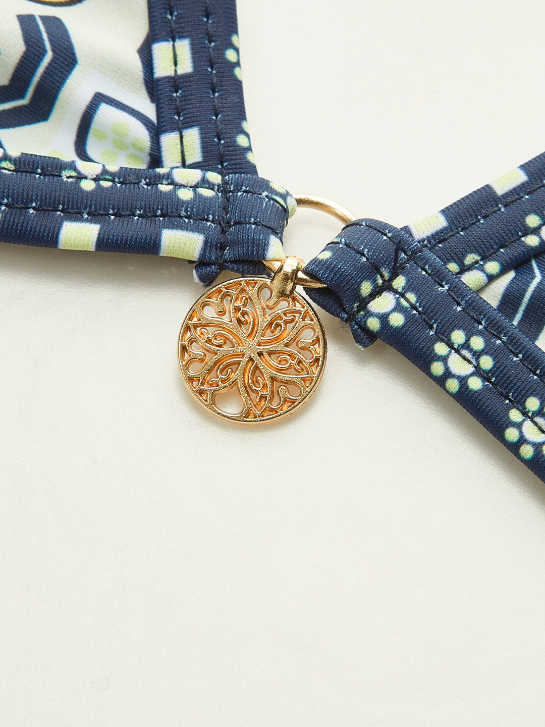 Çekici Desenli Halter Bikini Takımı