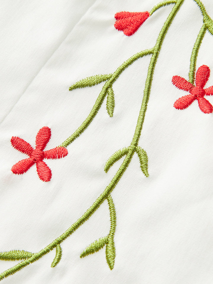 Düğmeli Ön İşlemeli Çiçekli Mini Elbise, Şık ve Feminen Tarz