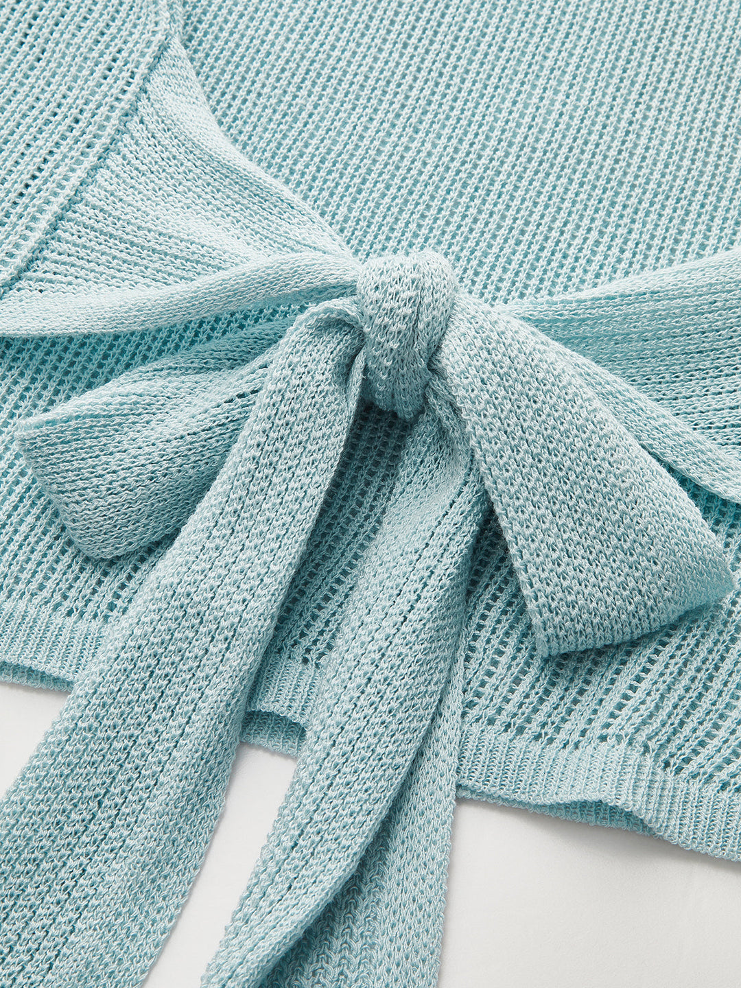 Sünger Örme Üst ve Arkada Bağlama Detaylı