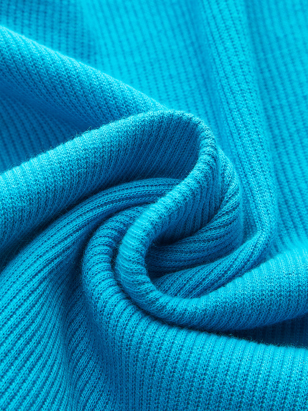 Dikdörtgen Yaka Düğüm Detaylı Bluz