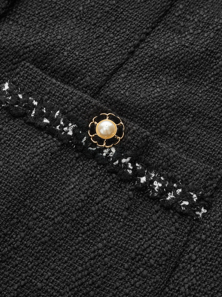 Kadın Kolsuz Düğmeli Mini Takım Elbise