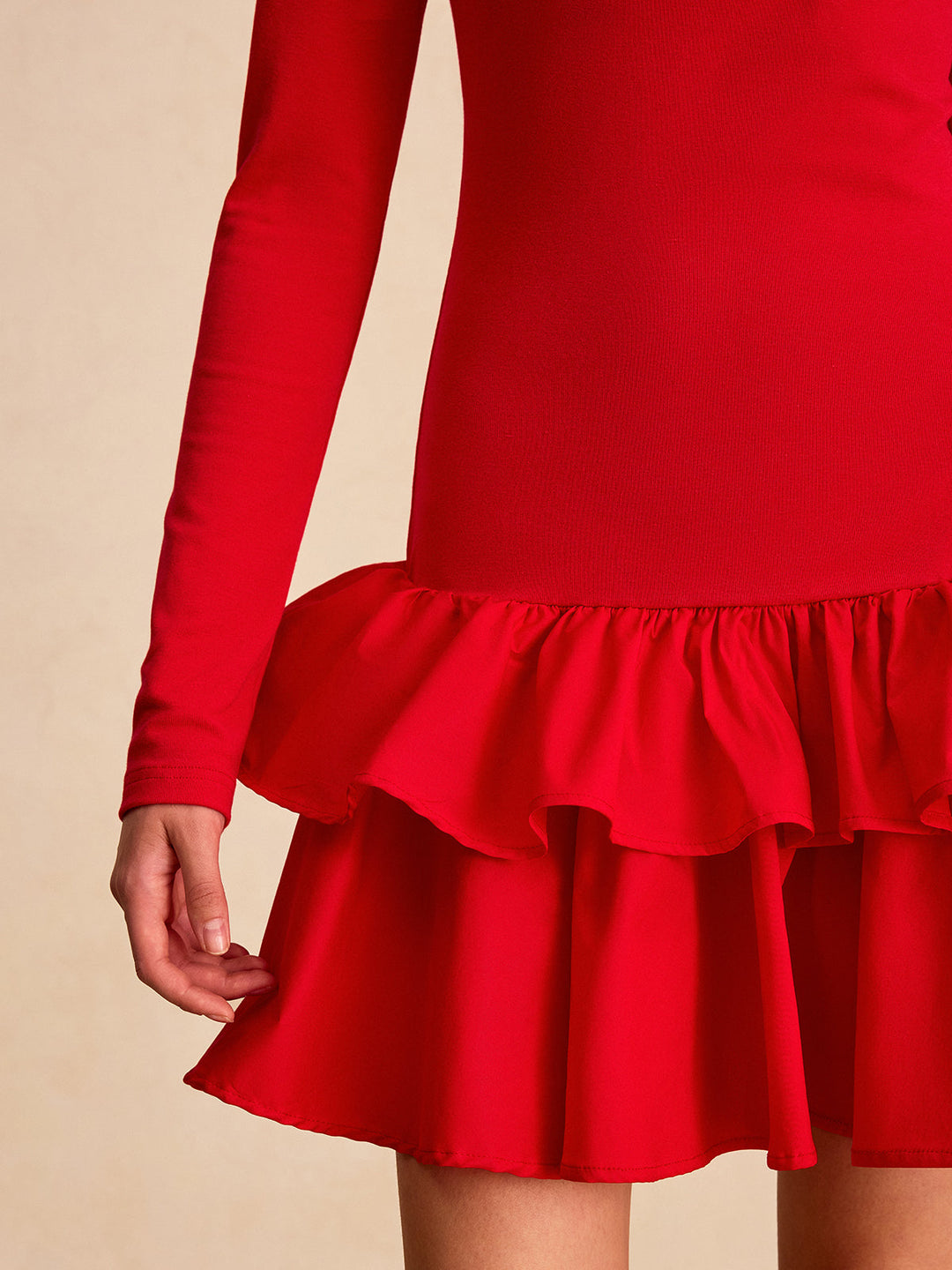 Uzun Kollu Katlanmış Rüskalli Mini Elbise