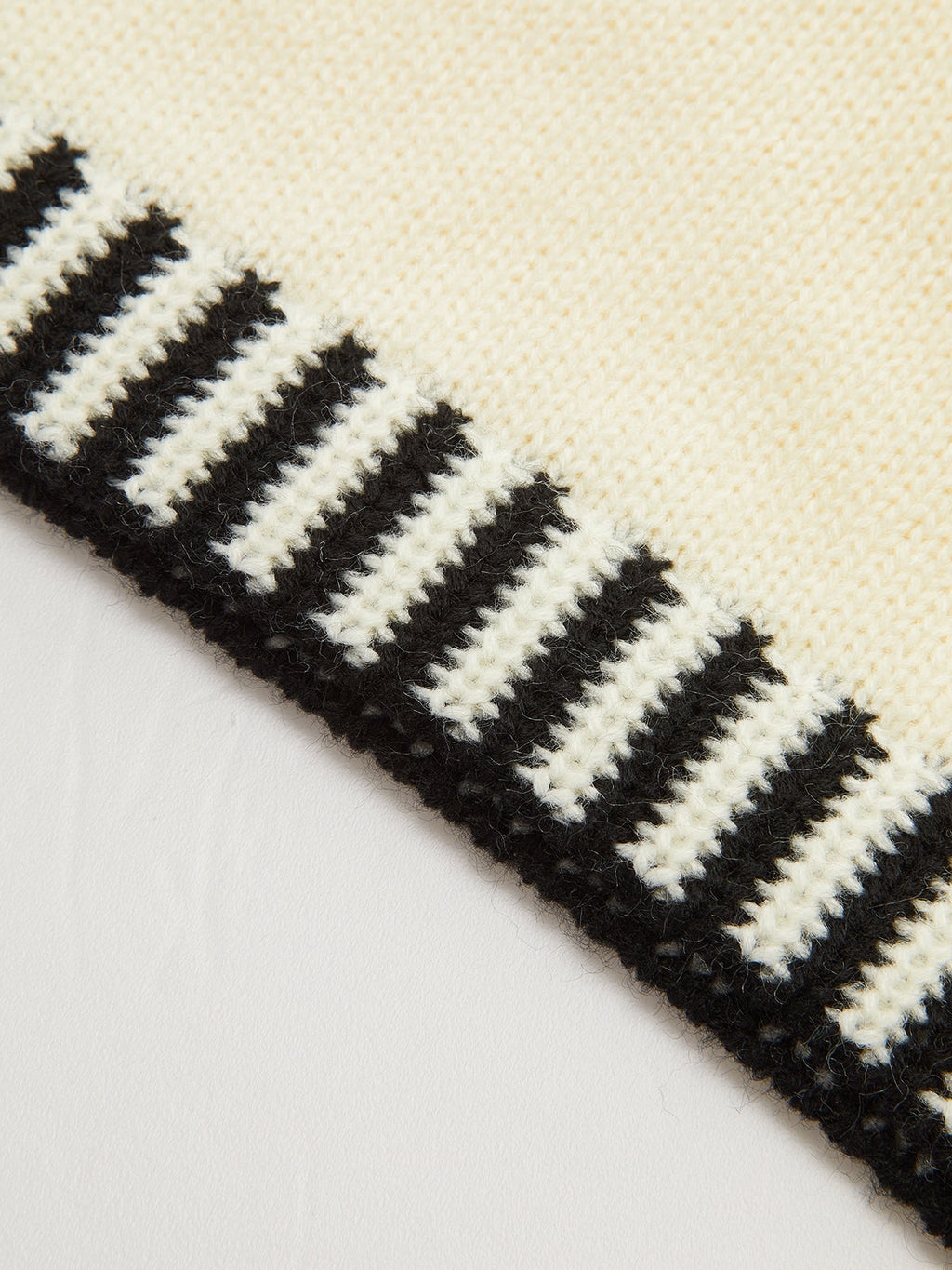 Contrast Stripe Trim Knit Top — Svelte Chic