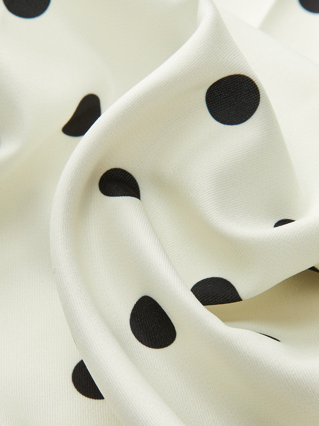 Noktalı Kare Yaka Maksimum Elbise