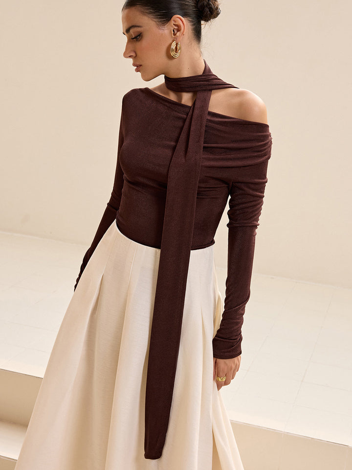 Asimetrik Boyun Fiyonk Detaylı Uzun Kollu T-shirt