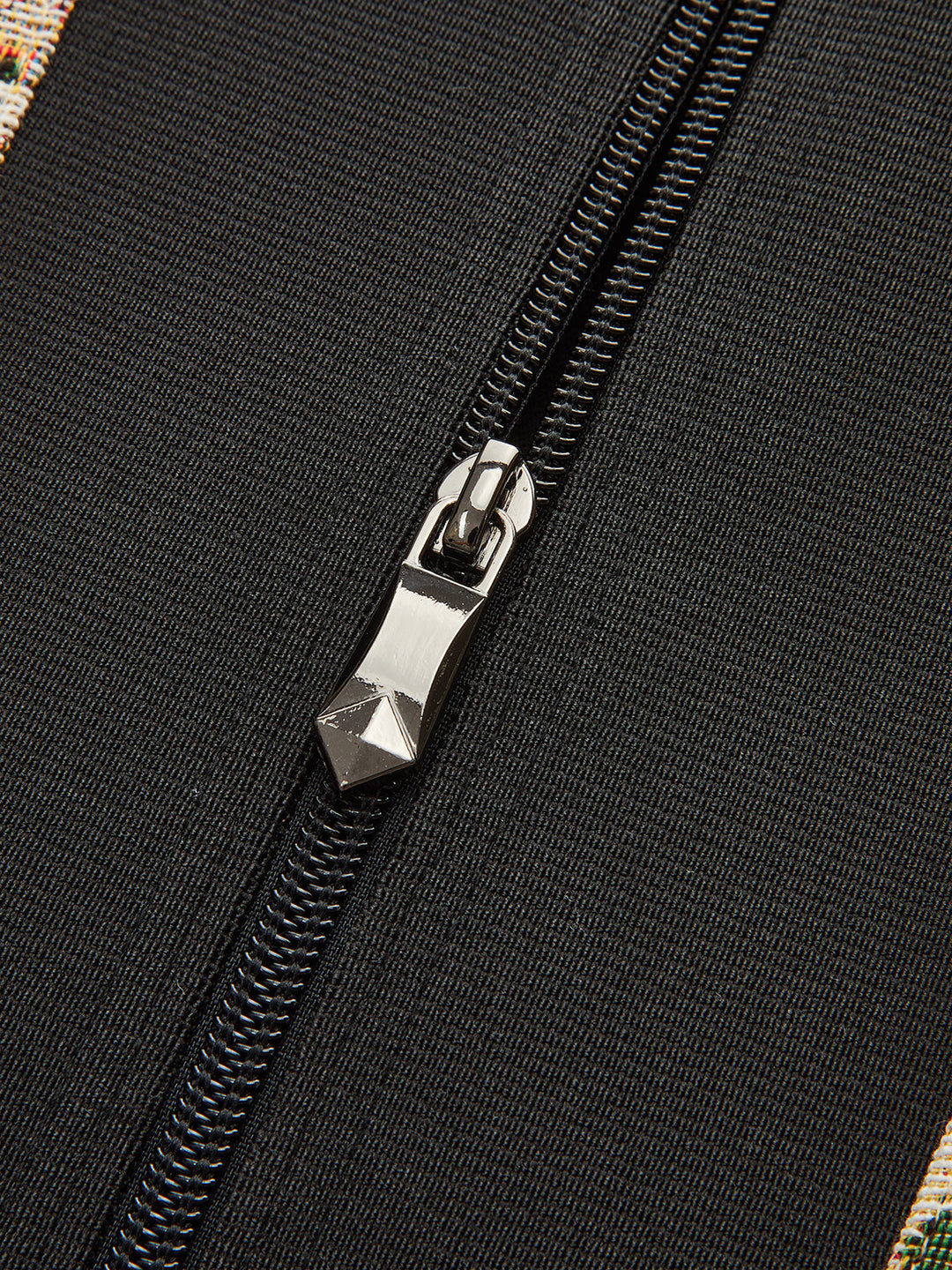 Çiçek İşlemeli Askılı Korsaj Bluz