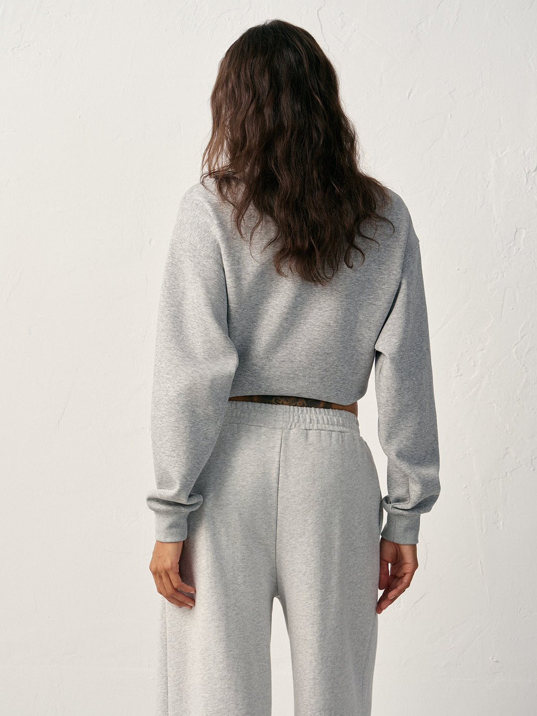 Суитшърт с кръгло деколте от памучна смес 