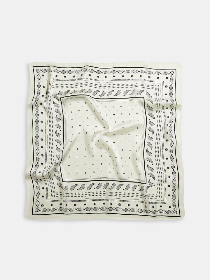 Kare Desenli Şık ve Trendy Paisley Eşarp