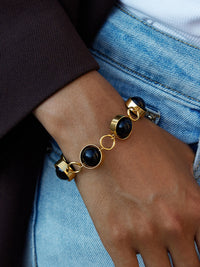 Döner Siyah Boncuklu Kilitli Bilezik
