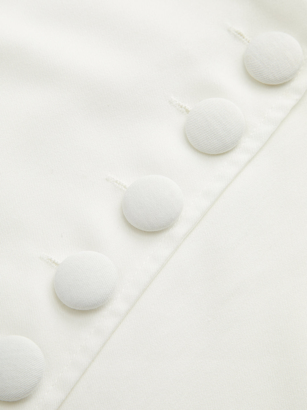 V Yaka Düğmeli Midi Elbise