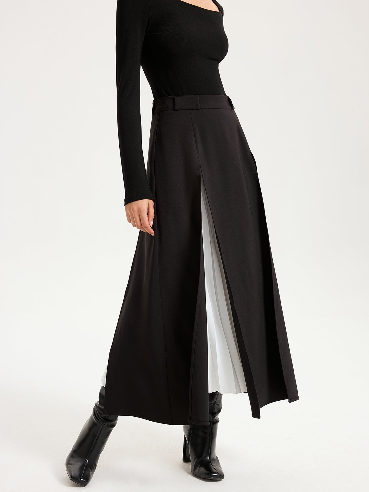 Contrast Twist Maxi Skirt — Svelte Chic