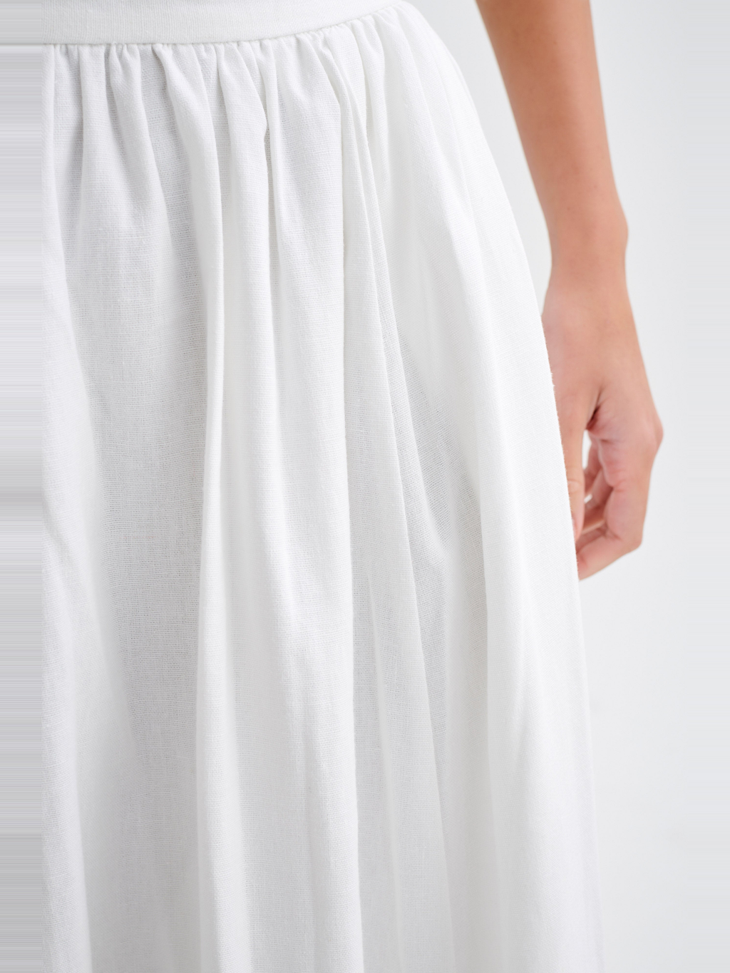 Clarence Linen A-Line Maxi Skirt — Svelte Chic