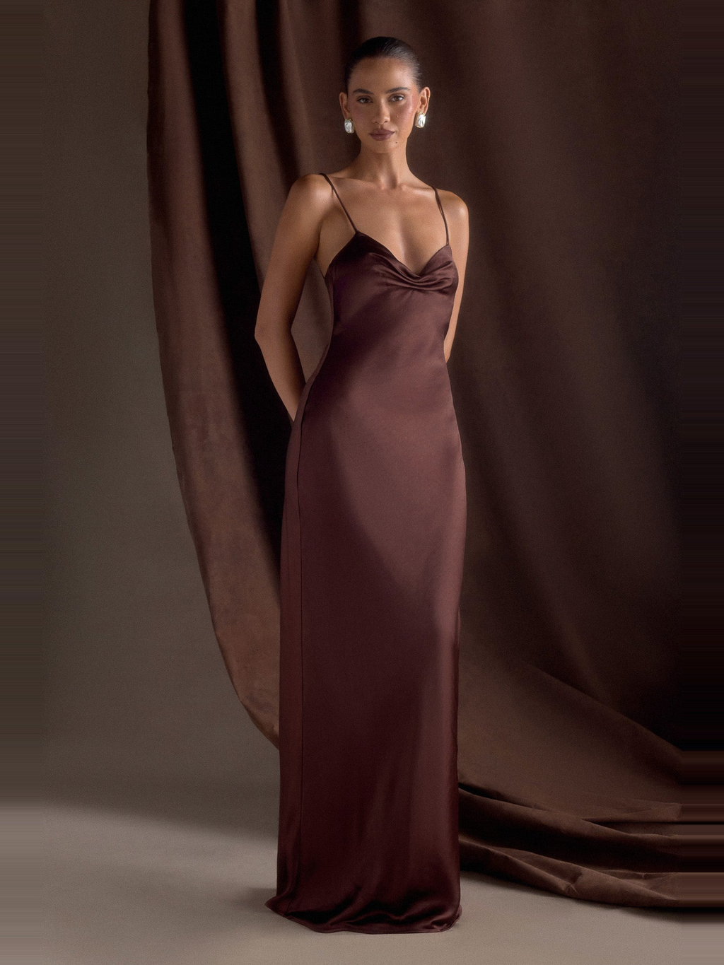 Lilly Sweetheart Satin Maxi Dress — Svelte Chic