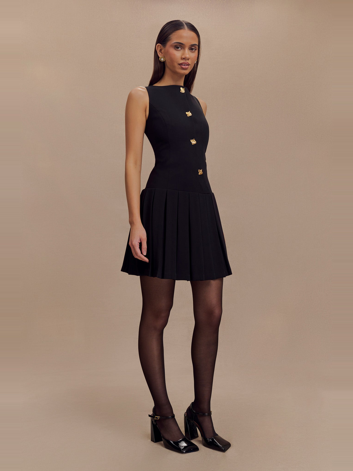 Mackenzie Pleated Sleeveless Mini Dress in Black — Svelte Chic